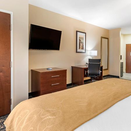 Comfort Suites West Memphis I-40 I-55 Номер фото