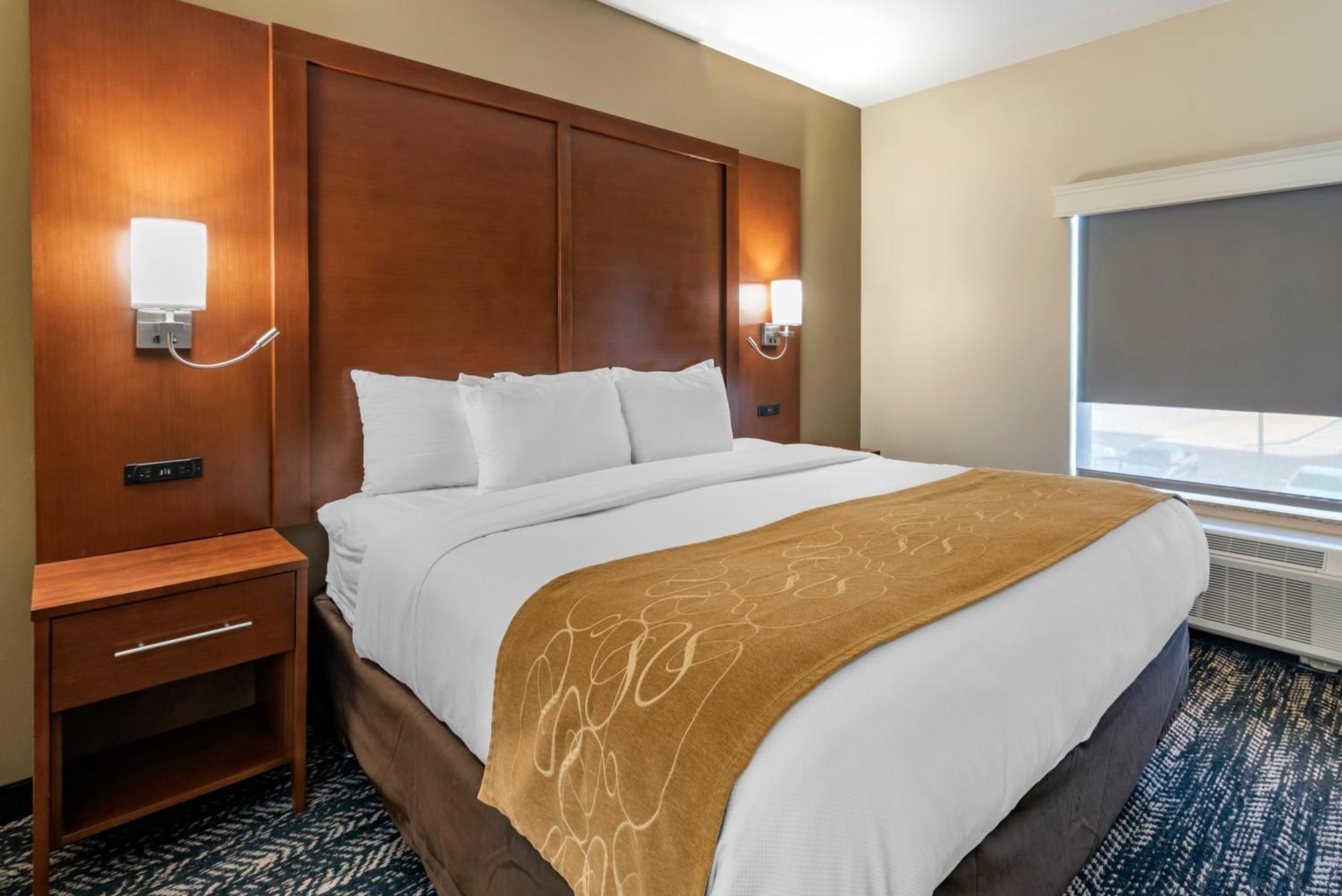 Comfort Suites West Memphis I-40 I-55 Номер фото
